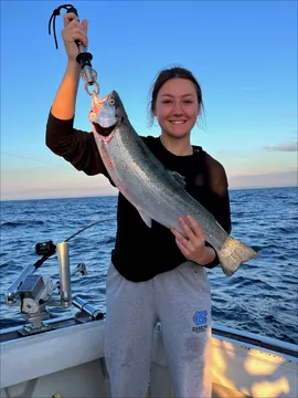Gals and Fish, photo 23 of 25